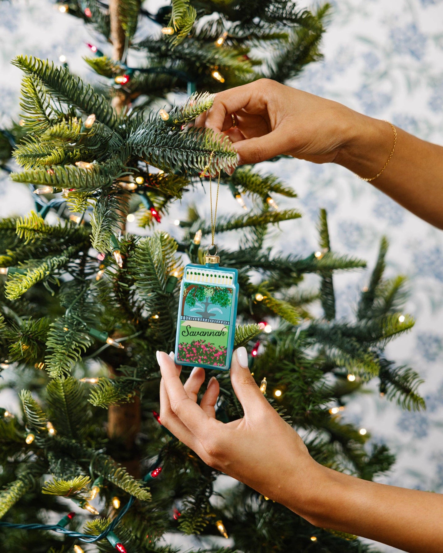 Matchbook Ornament - Savannah