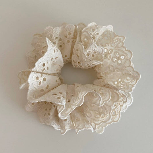 BIG LACE HOLLOW HAIR TIE SCRUNCHIE