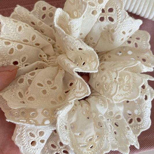 BIG LACE HOLLOW HAIR TIE SCRUNCHIE