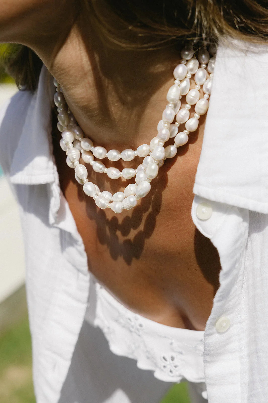 PEARLY CHOKER NECKLACE
