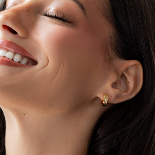 18K Gold Baguette Huggie Earrings