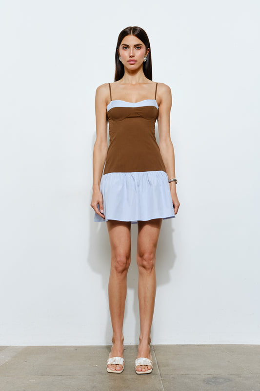 The Freshmen Dress