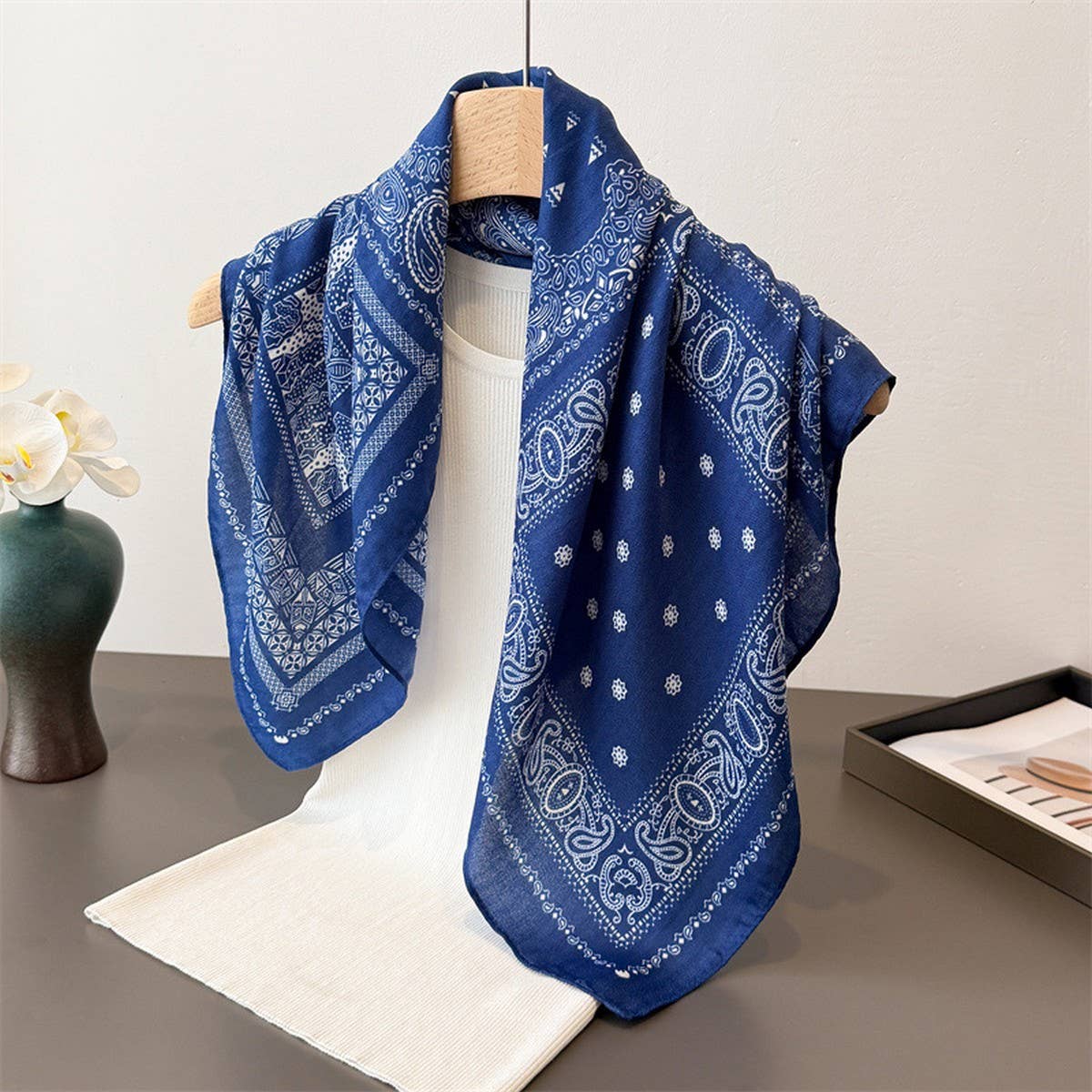 Vintage Paisley Herringbone Cotton Neck