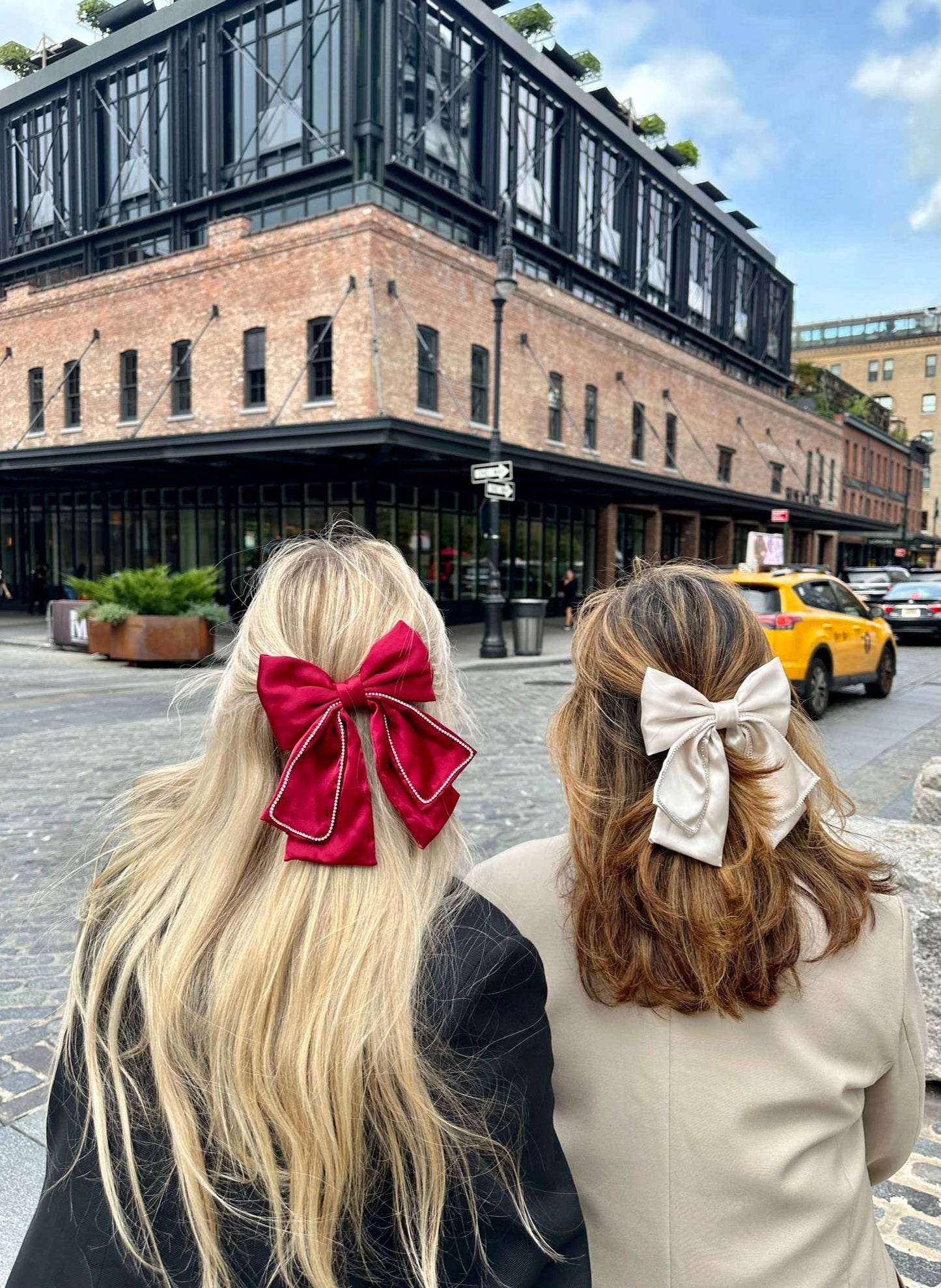 Big Diamond Embellished Bow Hair Clip: Cream