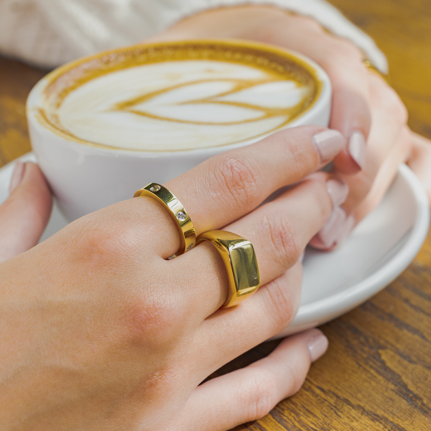 Signet Ring: 6