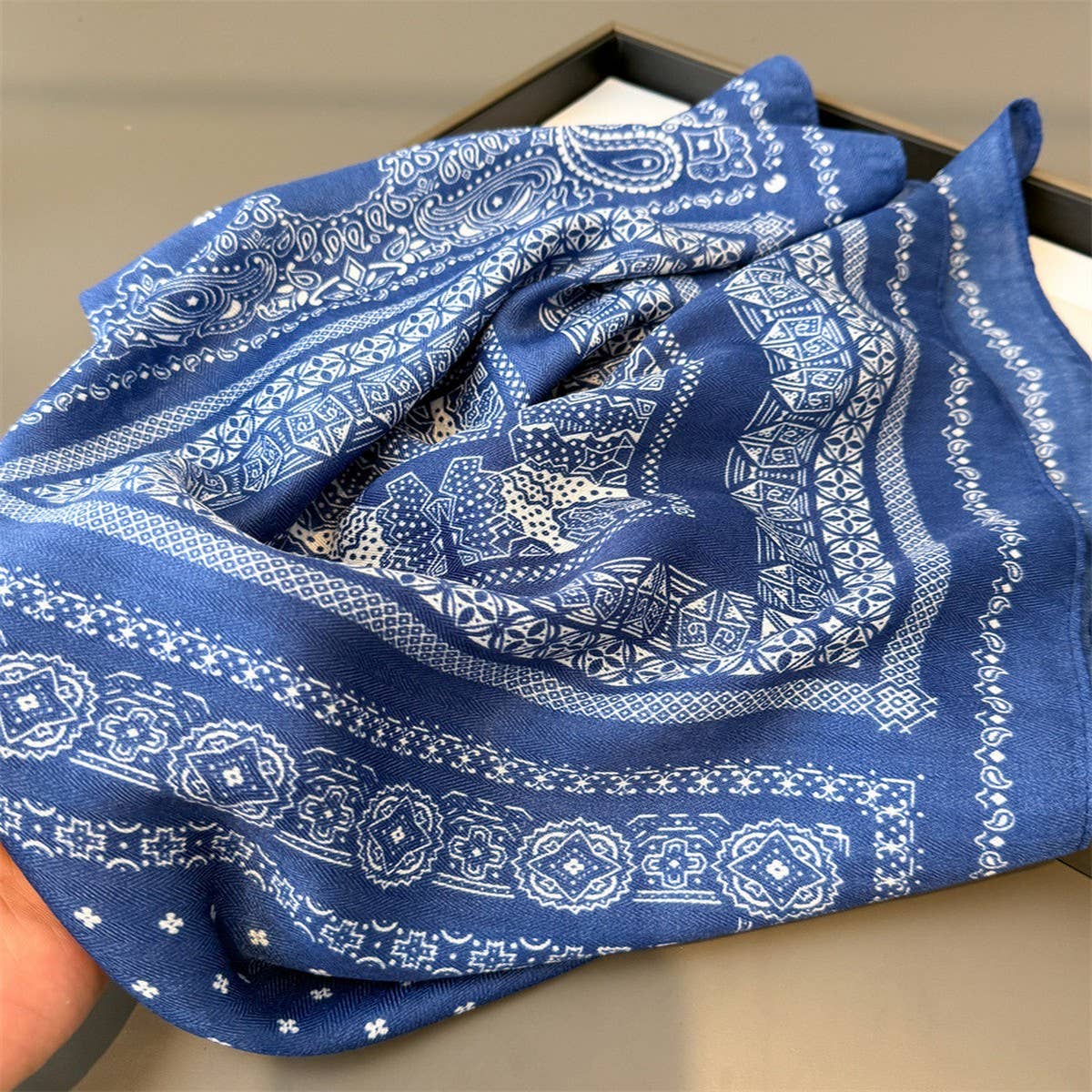 Vintage Paisley Herringbone Cotton Neck