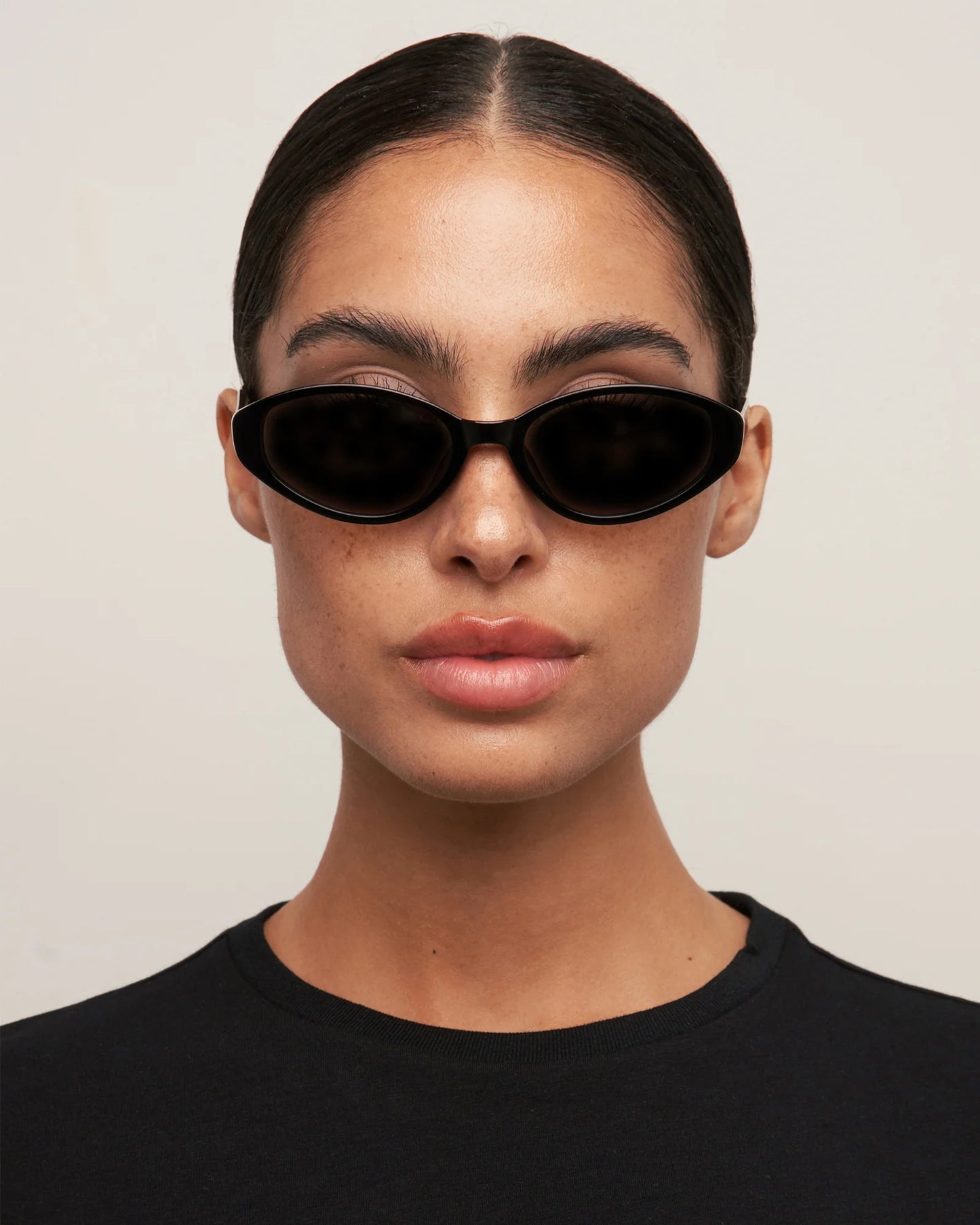 Ivy Smoke/Black