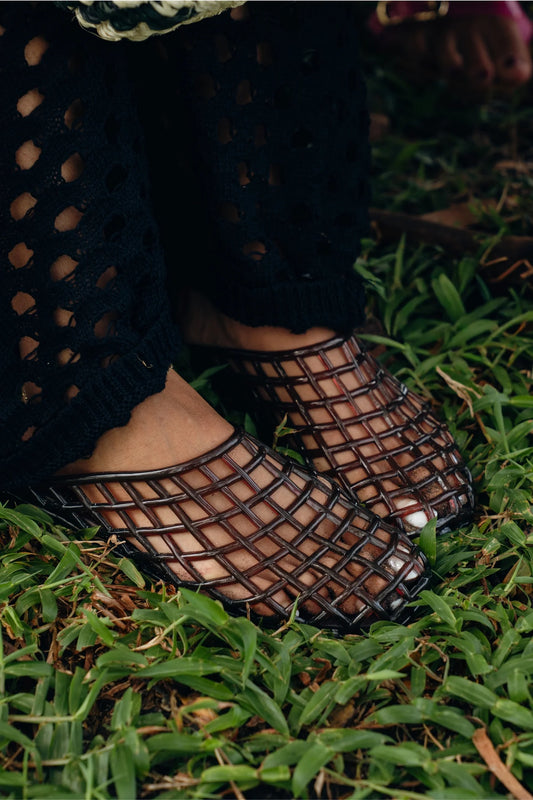 GLIMMER SANDAL