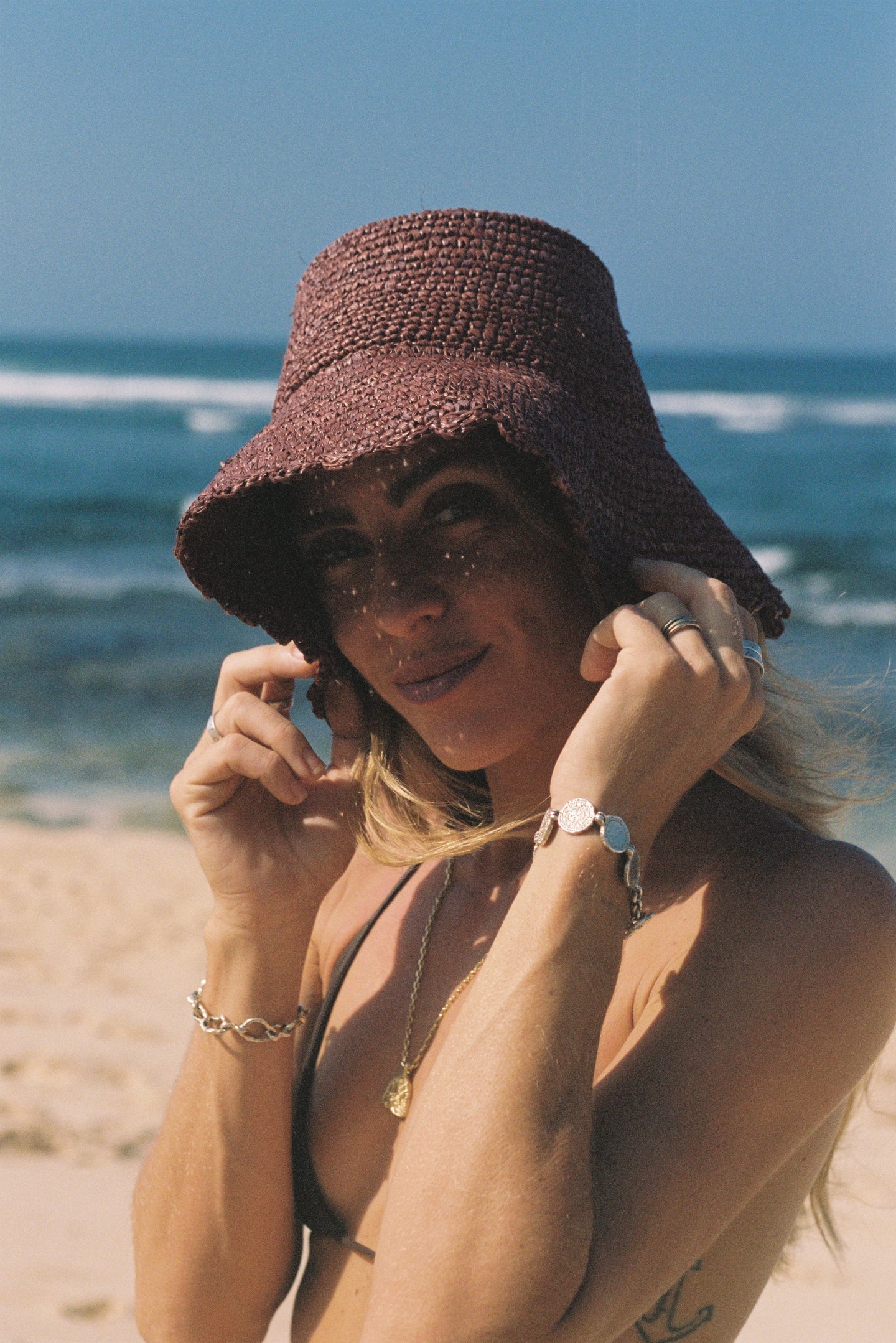 Lacey Raffia Bucket in Natural