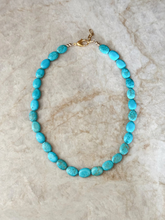 HILTON NECKLACE