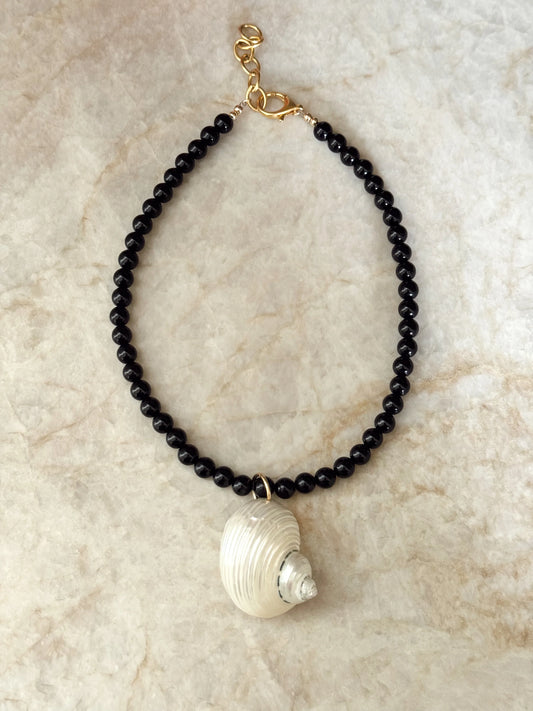 The Parisian Shell Necklace