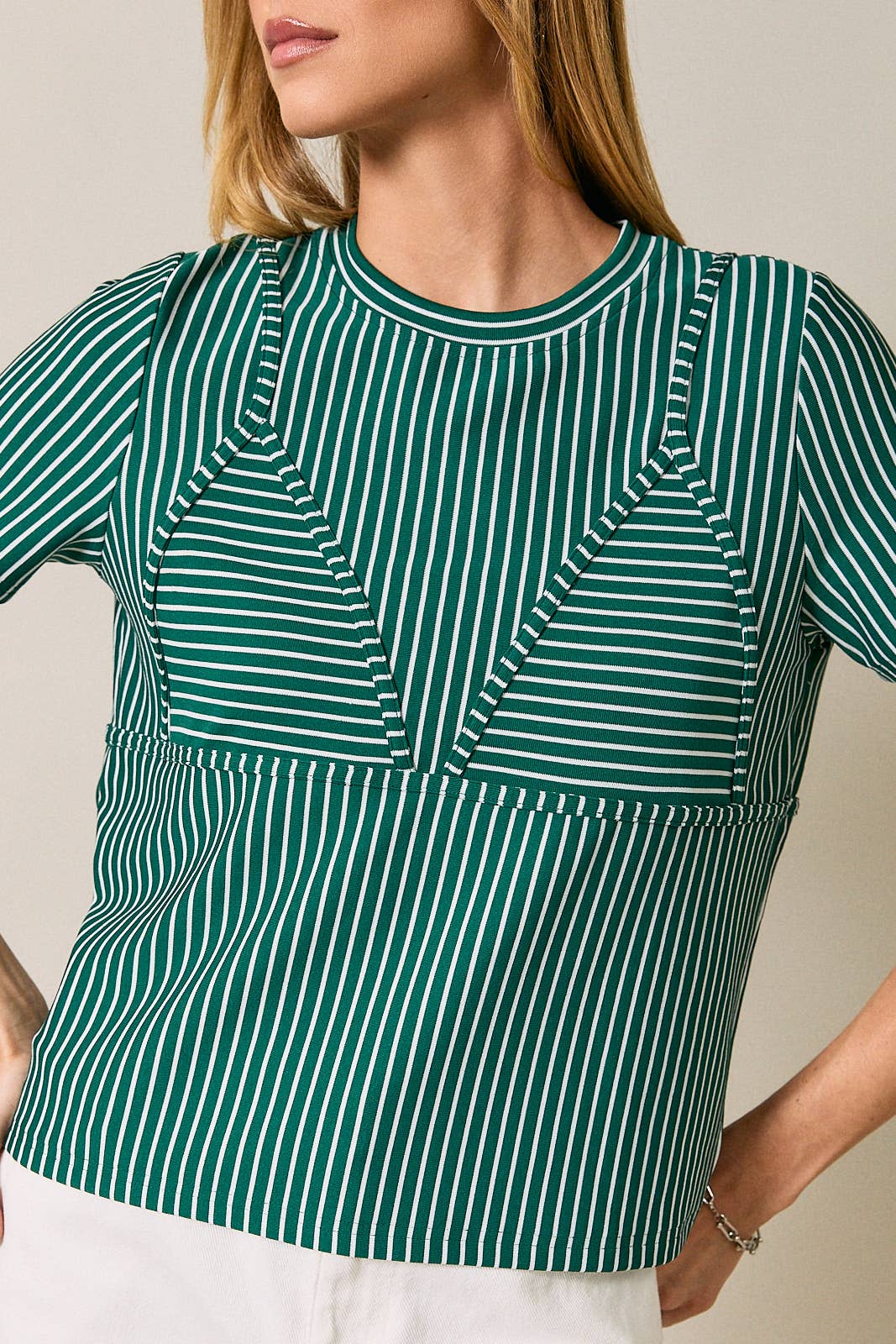 CREW NECK BIKINI STRIPE T-SHIRT