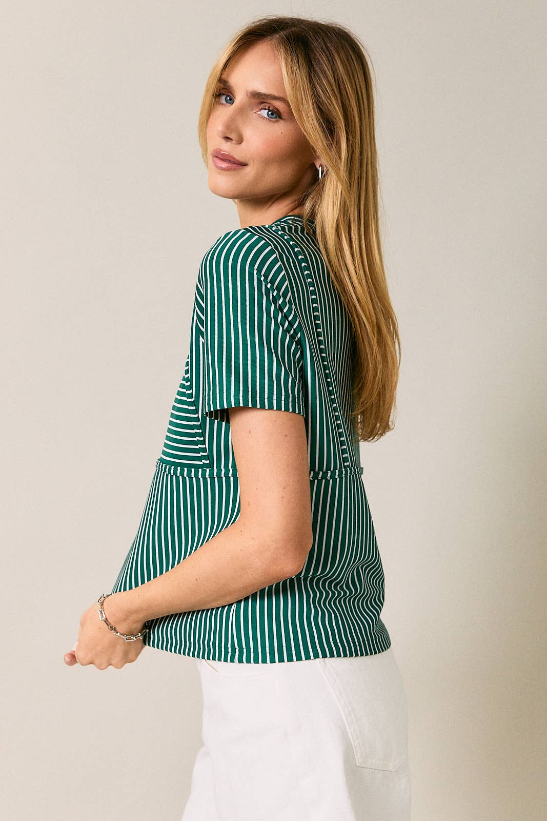 CREW NECK BIKINI STRIPE T-SHIRT