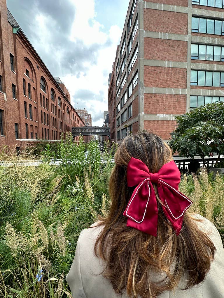 Big Diamond Embellished Bow Hair Clip: Cream